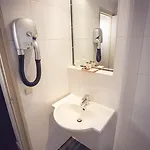 Timhotel Gare De Lyon 3* פריז