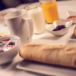 Timhotel Gare De Lyon 3* פריז