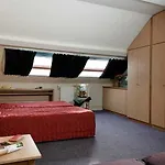 Timhotel Gare De Lyon 3* פריז