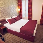 מלון Timhotel Gare De Lyon 3*