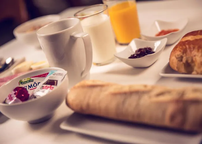 ティムホテル ガール ド リヨン 3* パリ