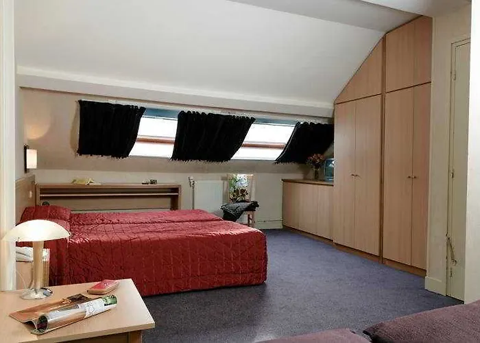 ティムホテル ガール ド リヨン 3* パリ