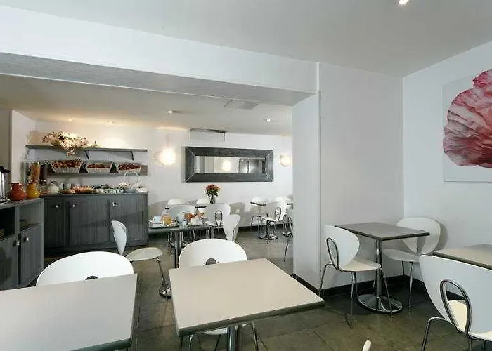 ティムホテル ガール ド リヨン ホテル パリ