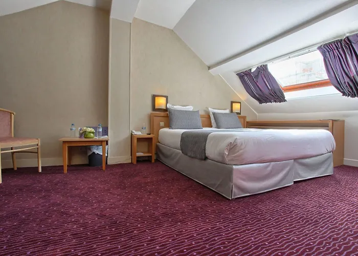 ティムホテル ガール ド リヨン パリ