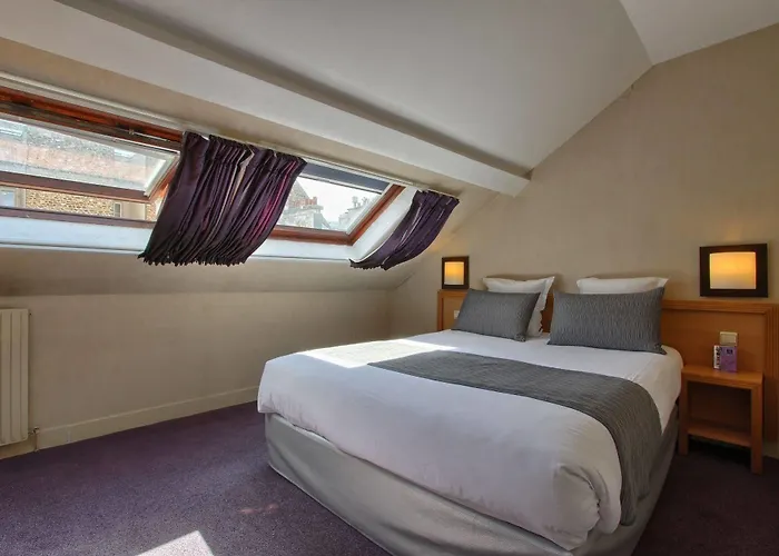 ティムホテル ガール ド リヨン 3*