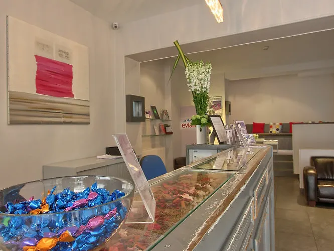 ティムホテル ガール ド リヨン