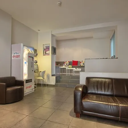 מלון Timhotel Gare De Lyon 3*